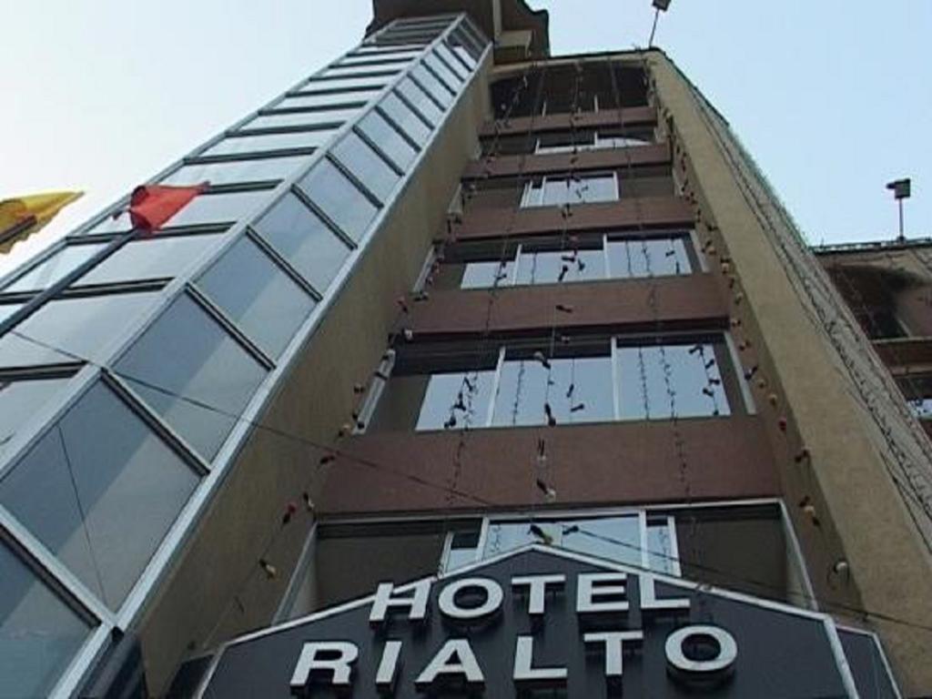 Hotel Rialto Γουβαχάτι Εξωτερικό φωτογραφία